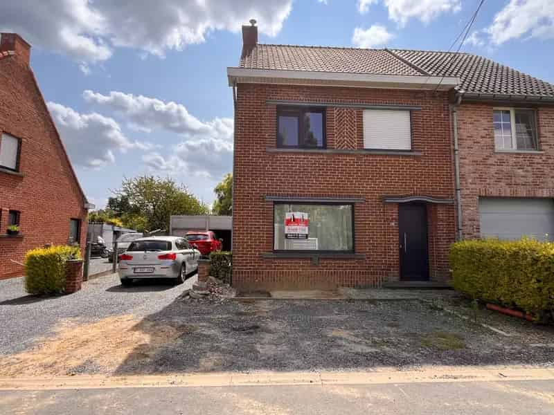Te huur: Gezinswoning in Anzegem – 850€/maand!