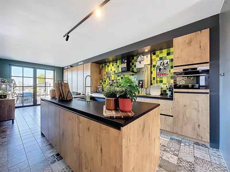 Energiezuinige woning  met 4 slaapkamers en 2 badkamers op perceel van 556 m²