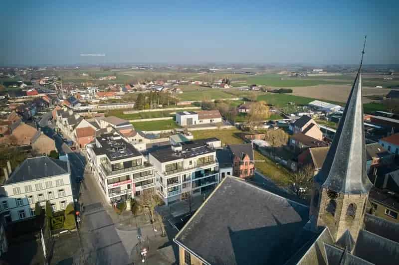 Nieuwbouw garage te koop in Zwevezele