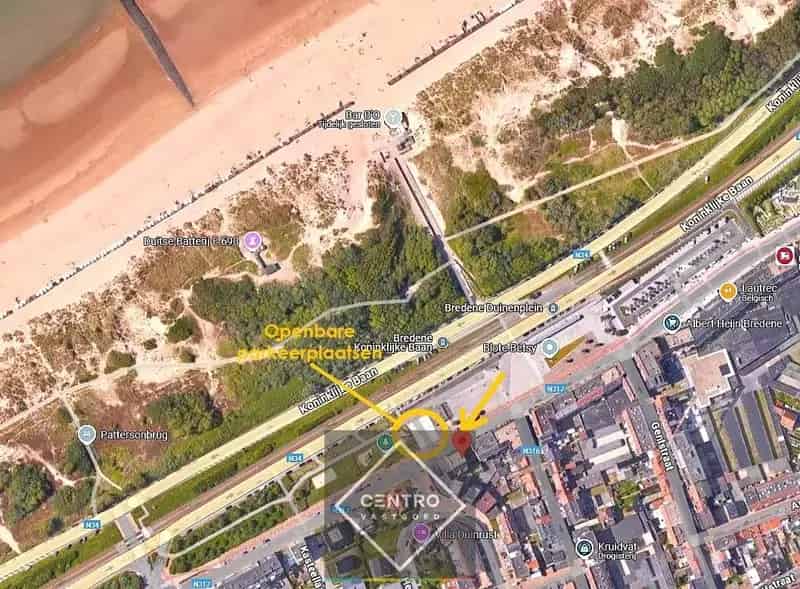 Instapklare KANTOORRUIMTE met kelderverdieping en gratis openbare parkeergelegenheid (15-tal wagens) voor de deur!