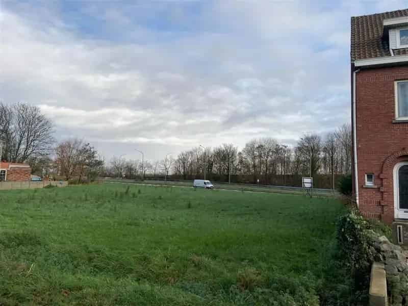 Half open woning bij Edison wijk