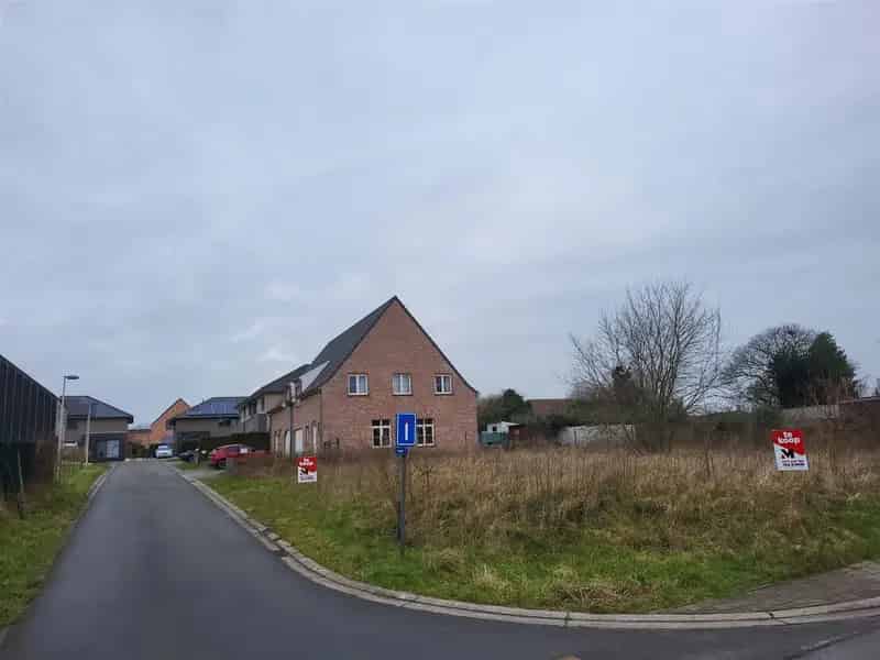 Bouwgrond met goedgekeurde bouwvergunning