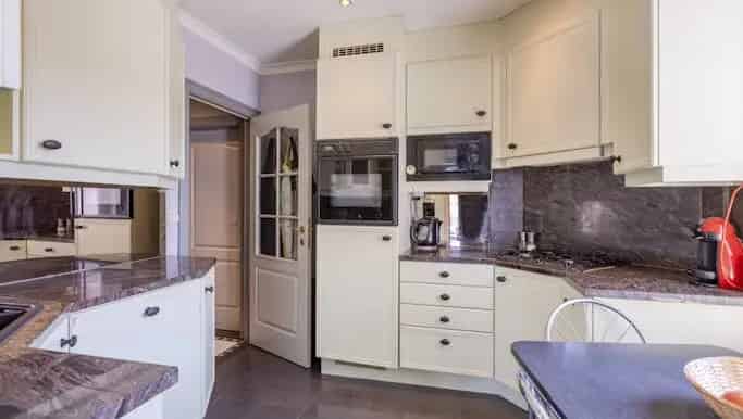 Handelspand met woonst te koop in Bredabaan 908, Gooreind - Dewaele