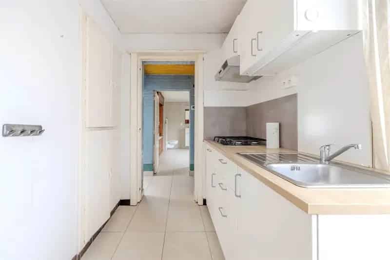 Te renoveren halfopen bebouwing met potentieel op toplocatie