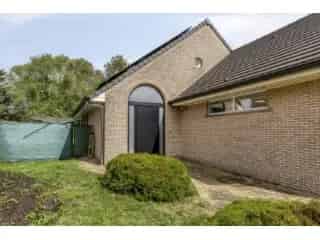 Huis te koop Aalst - Instapklare woning met 3 slaapkamers en praktijkruimte