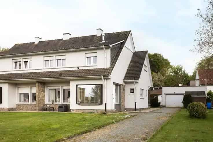 Te renoveren HOB met tuin en garage Nabij bosgebied