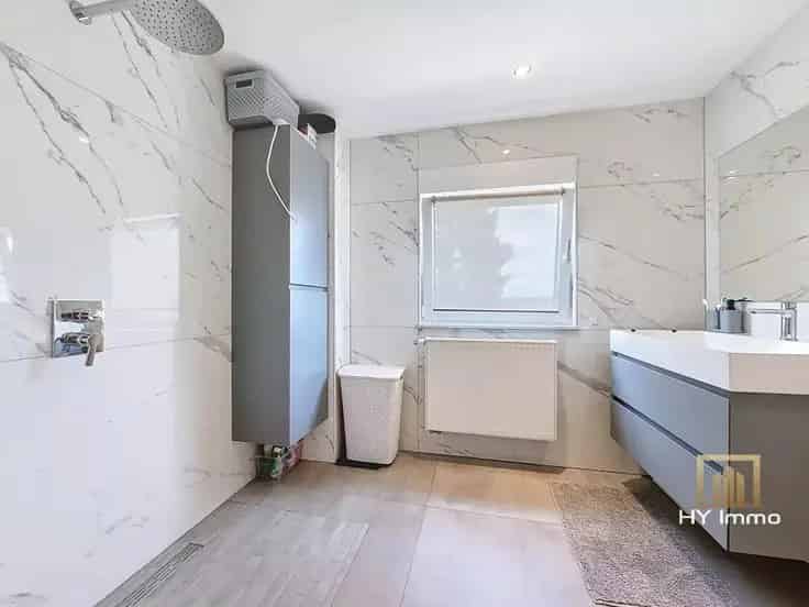 Huis Te Koop Sint-Pieters-Leeuw 163m² 3 slaapkamers Terras Tuin Garage