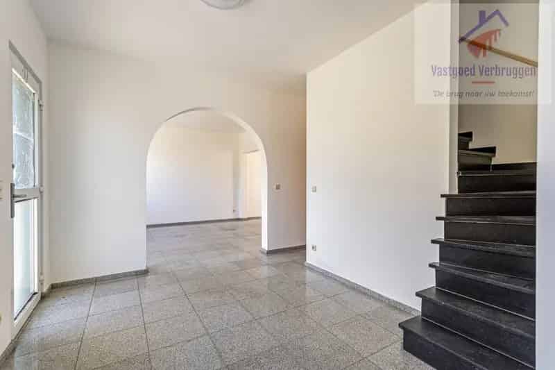 Ruime energiezuinige woning met garage, tuin en 4 slaapkamers