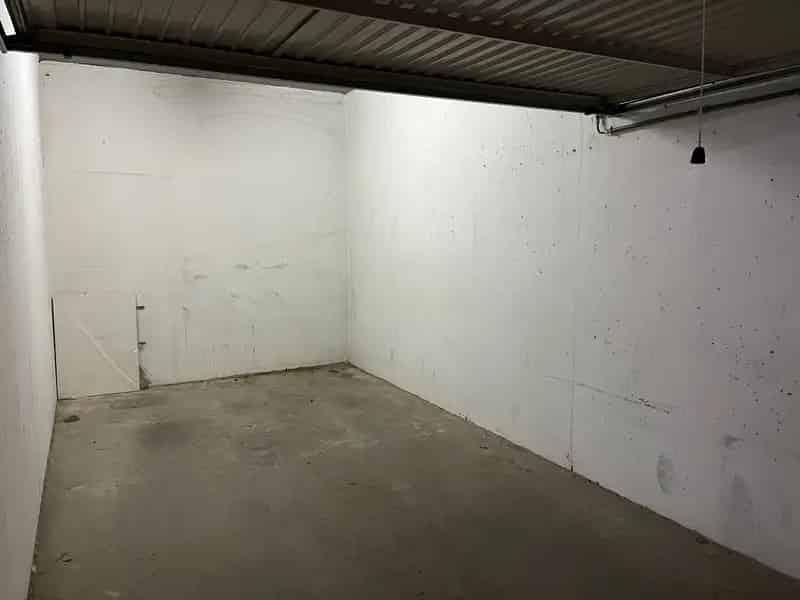 Parkeerplaats Te Huur , 10, Garenmarkt, Brugge, West-Vlaanderen