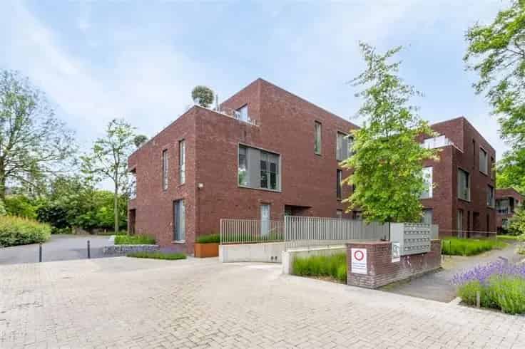 Appartement te koop Kalken: 2 slaapkamers, zonnig terras