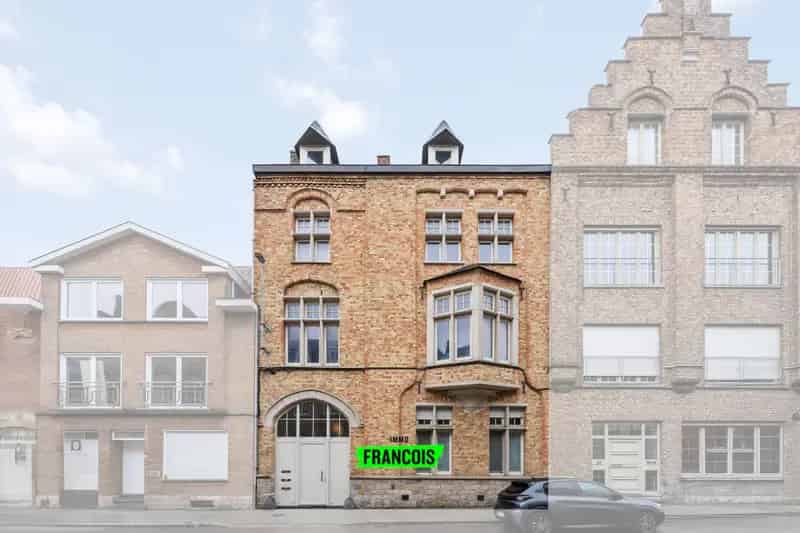 Herenhuis te huur Ieper 3 appartementen