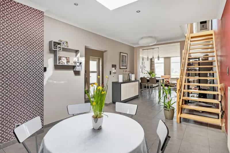 Instapklare woning met 4 slaapkamers en leuke tuin