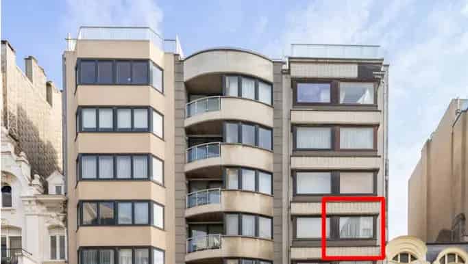 Appartement te koop in Van Iseghemlaan 10, Oostende - Dewaele