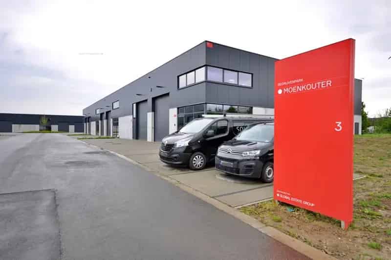 Nieuwbouw bedrijfsgebouw te koop in Kmo-Park Moenkouter Zwevegem