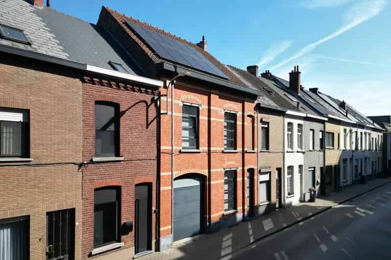 Huis te huur Zottegem: 276m² Instapklare woning met 3 slaapkamers