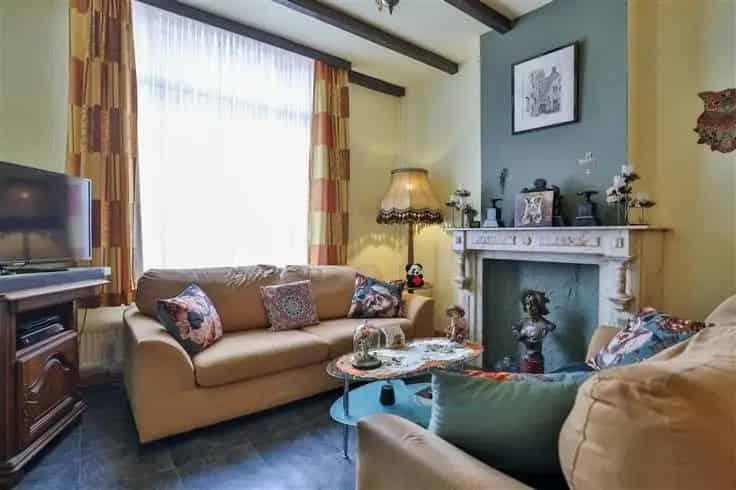 Huis Te Koop Mortsel 4 Slaapkamers Nabij Openbaar Vervoer