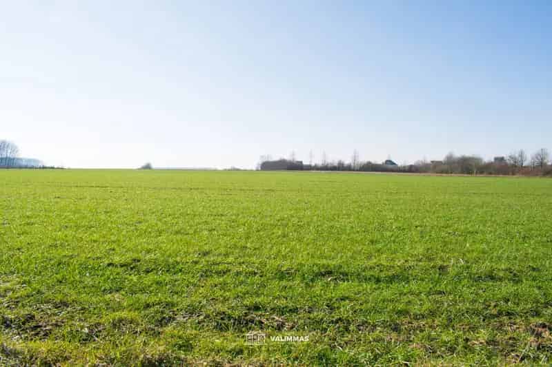 Mooi gelegen landbouwgrond, ± 14 are
