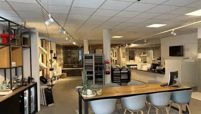 Handelspand te huur in Hundelgemsesteenweg 684, Merelbeke - Dewaele