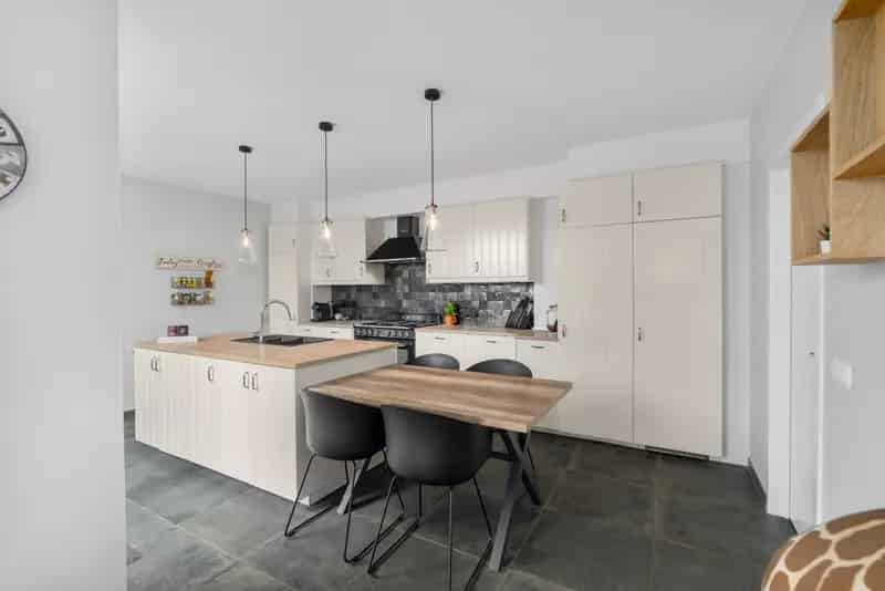 Huis te koop Lissewege: Grote gezinswoning 230m² 3-4 slaapkamers