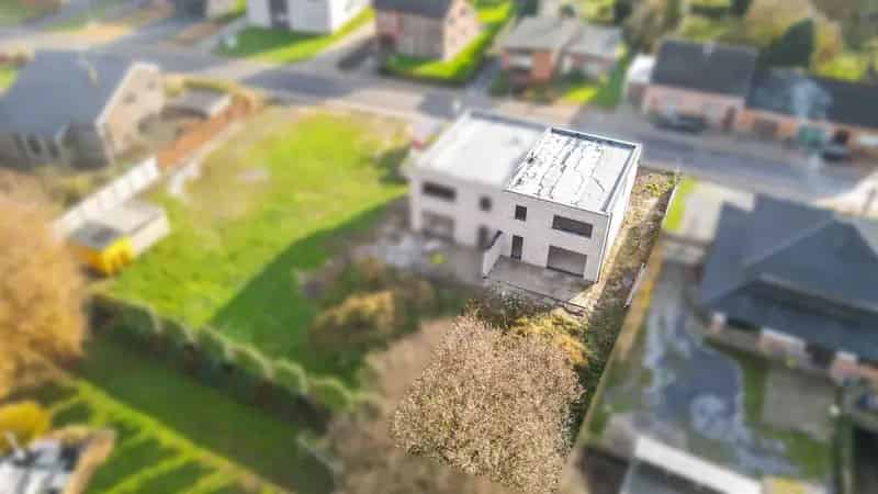 Nieuwbouw casco woning van 187m² met 4 slpks en ruime tuin!
