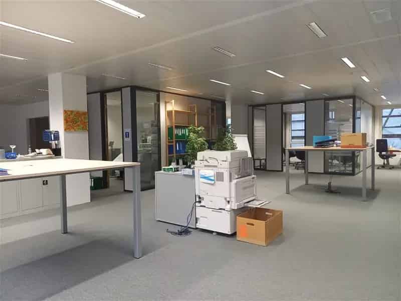 Moderne kantoren te huur vlakbij "'nieuw Zuid"