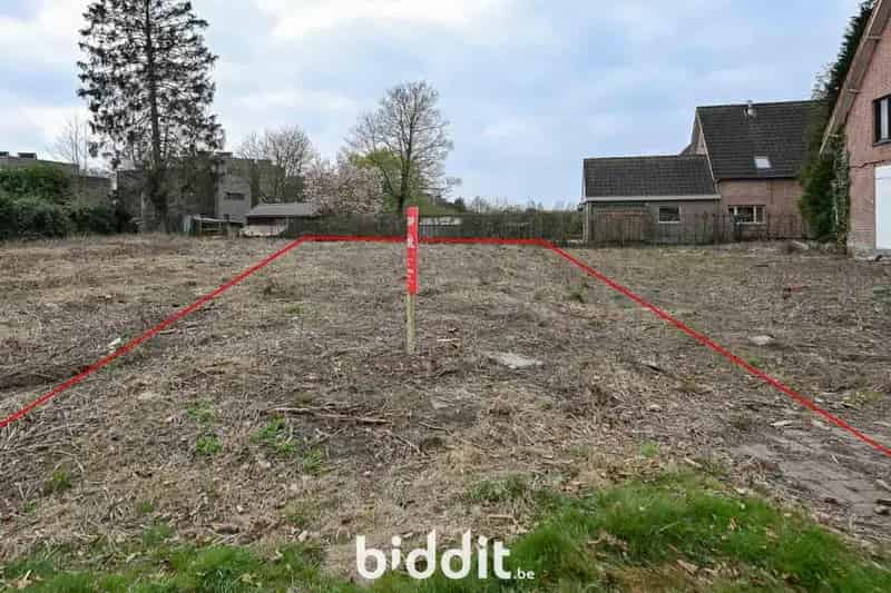 LOT 2: PERCEEL BOUWGROND - 483 M²