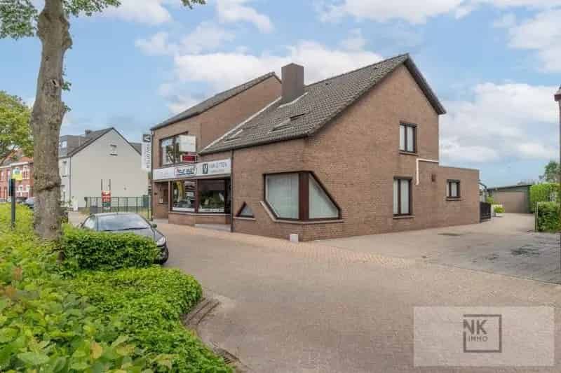 Woning met handelsruimte op 940 m² – instapklaar en vol mogelijkheden