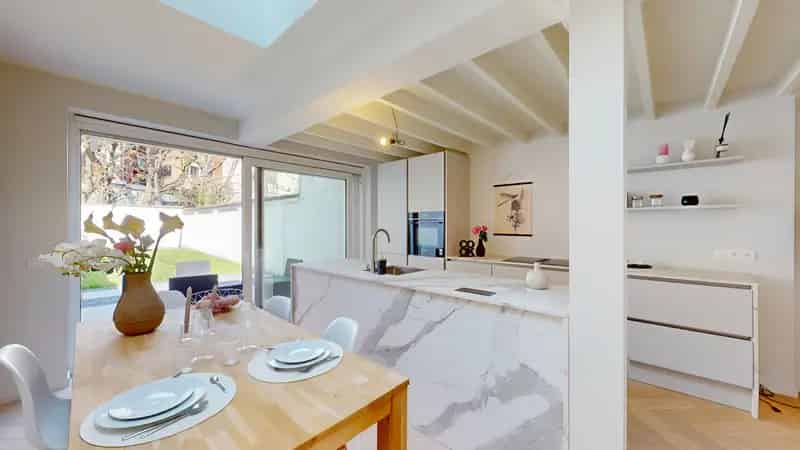 Antwerpen Zuid: Luxe 3 Slaapkamer Appartement met Tuin en EPC A