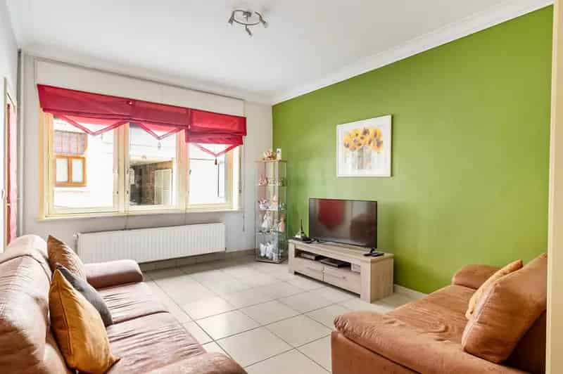 Karaktervolle stadswoning met 5 slaapkamers in hartje Sint-Niklaas!