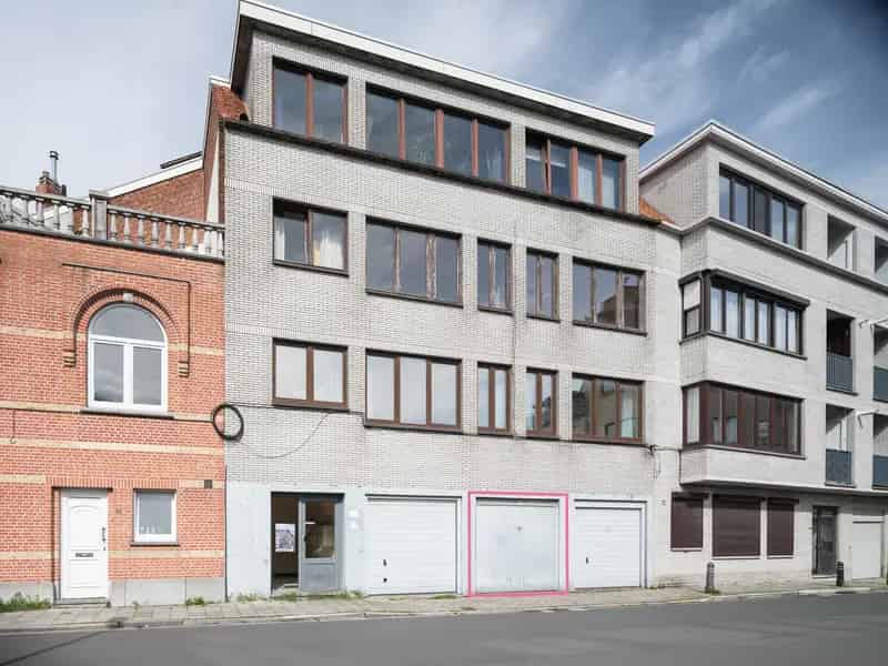Garagebox te koop in Sint-Amandsberg