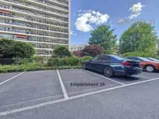Parking te koop met lijfrente - Evere VBC71922


In optie