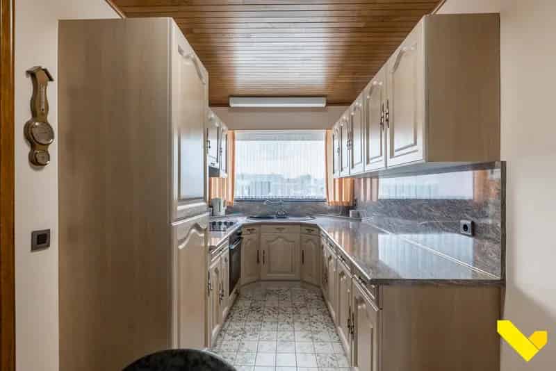 Woning Met 4 Slaapkamers In Een Rustige Buurt.