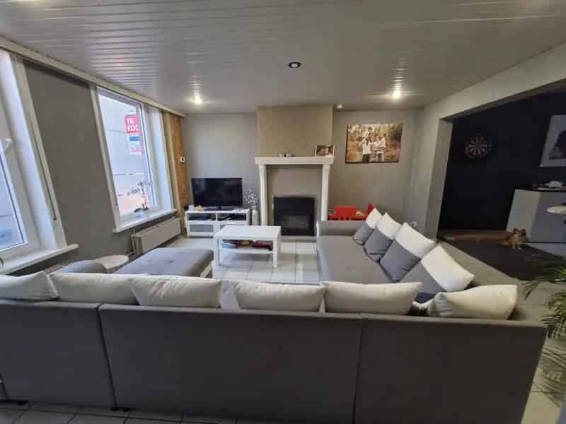 RUIME WONING MET 4 tot 6 SLPKS EN TERRAS (50M²)