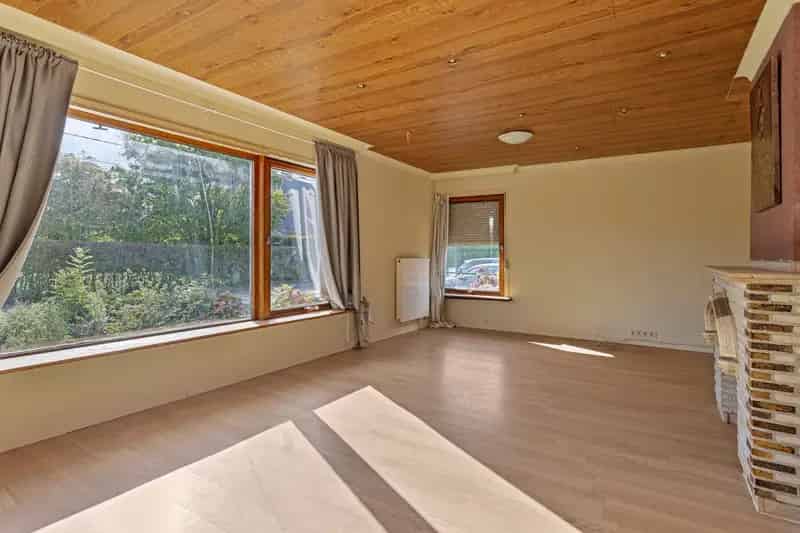 Solide bungalow op centrale ligging