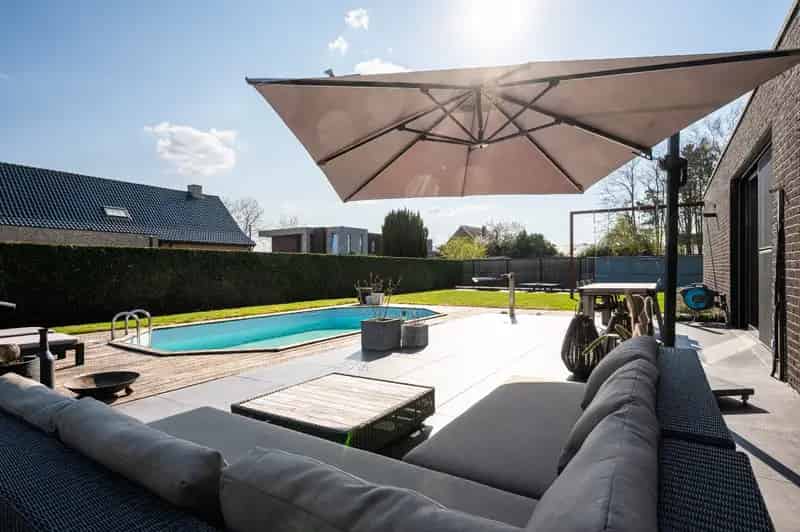 Villa te koop in Lochristi