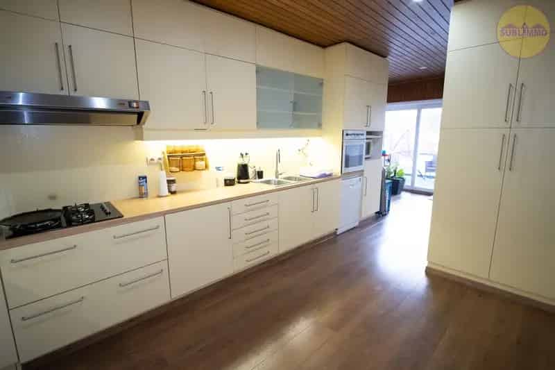 Handelspand (63 m²) met woonst in centrum Meerhout