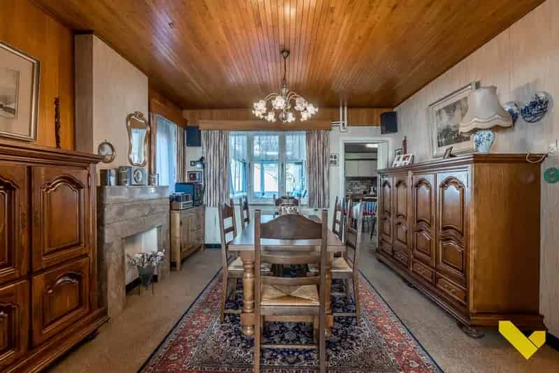Te Renoveren Woning Inclusief Naastliggende Bouwgrond!