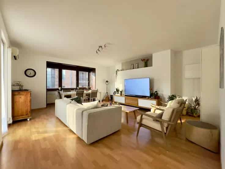 Duplex Te Koop
