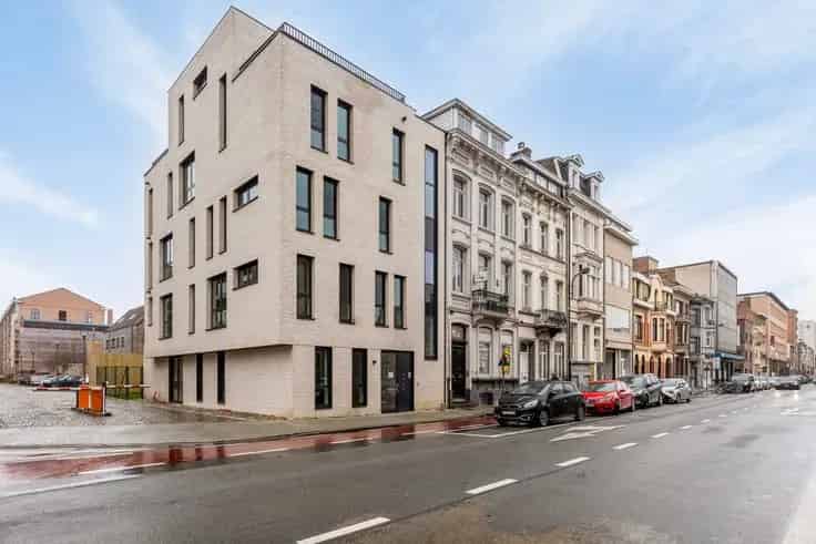 Duplex Te Koop