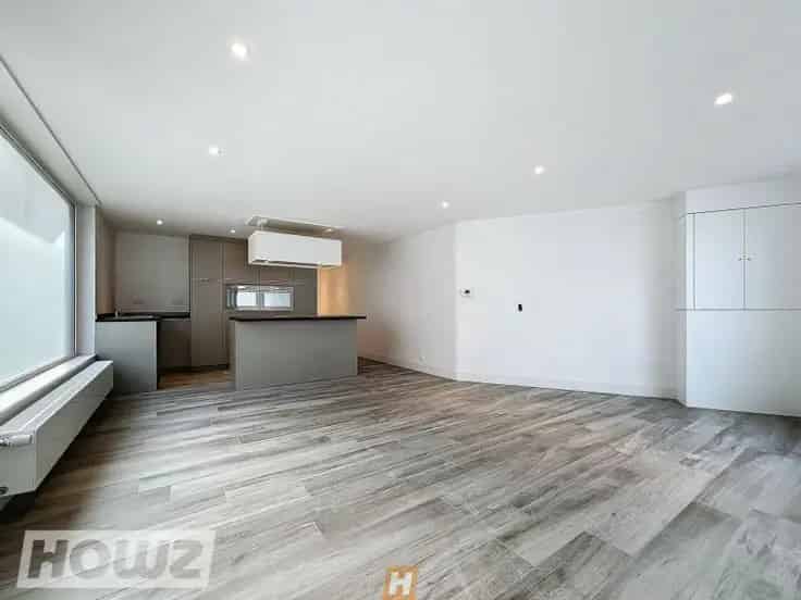 Appartement 173m2 te Wevelgem - 2 slaapkamers - Garage