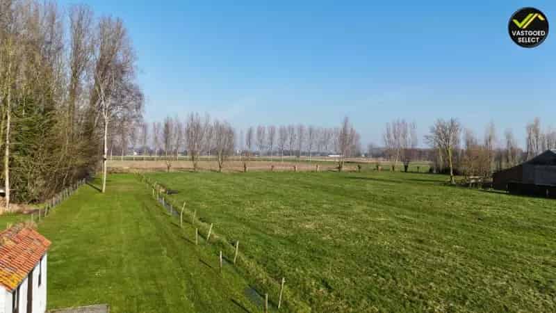 Te koop: Rustig gelegen open bebouwing met uniek uitzicht op de velden te Sint-Laureins