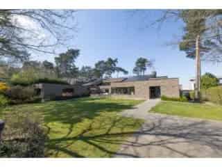 Kantoor Villa te koop Sint-Denijs-Westrem
