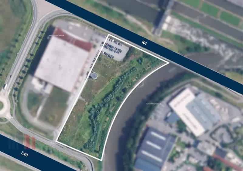 Nieuwbouw bedrijfsgebouw te huur in Zwijnaarde
