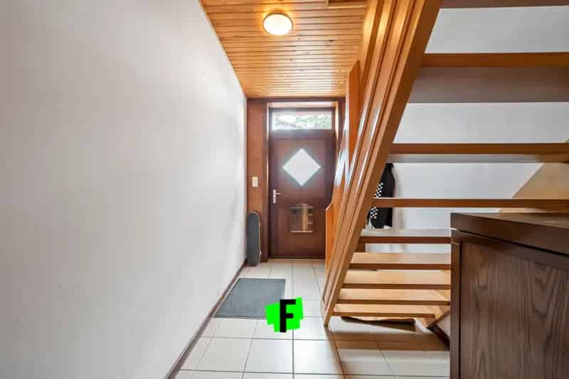 Ruime koppelwoning op groot perceel nabij Bredene Sas (te renoveren)