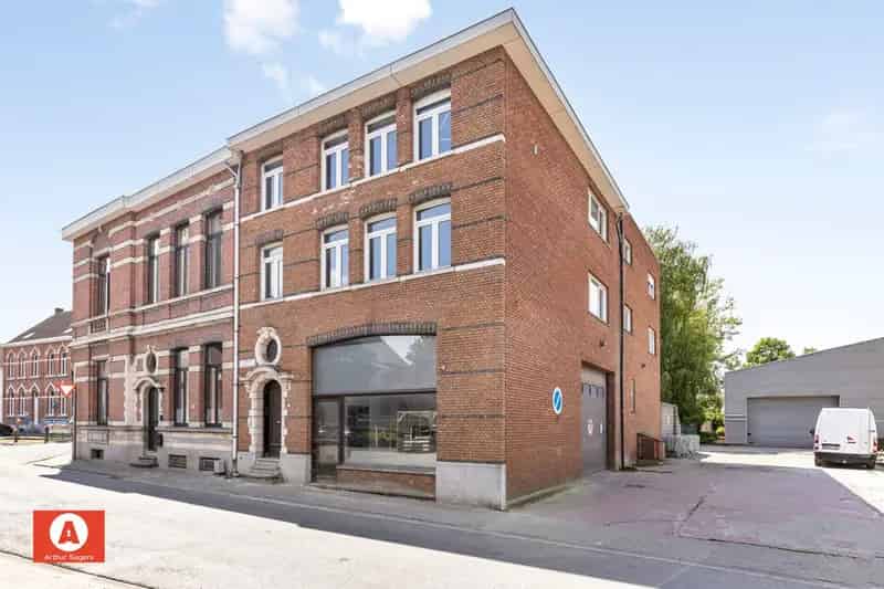 2 appartementen + ruime loods in hartje Malderen