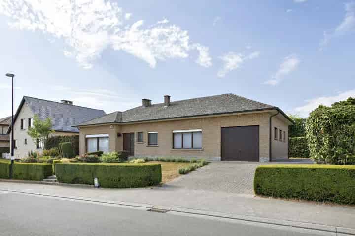 Bungalow te koop in Asse
