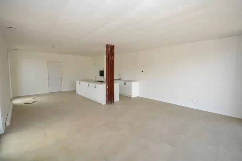 Nieuwbouwwoning 4 Slaapkamers Tuin Parkeerplaats