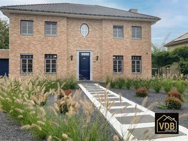 Villa te koop Dilsen 4-5 slaapkamers grote tuin jacuzzi