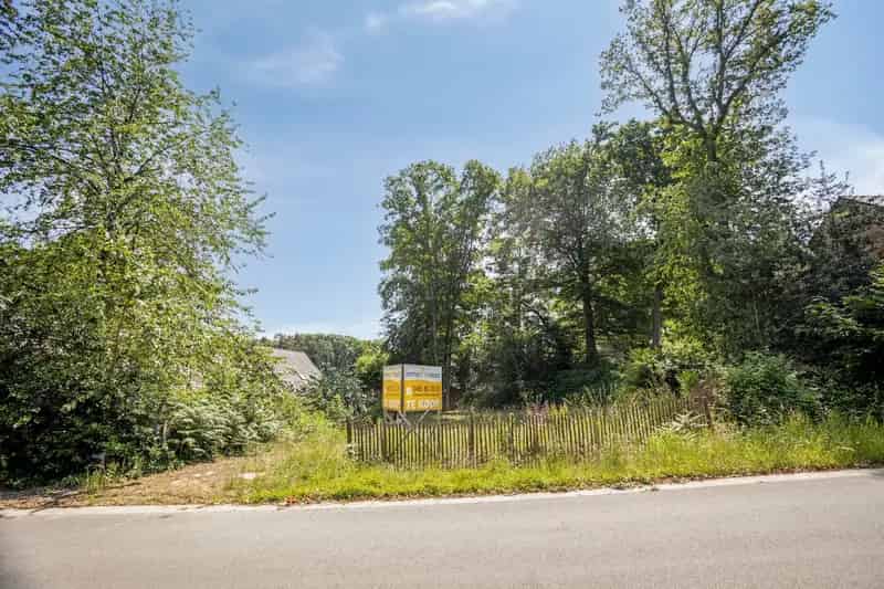 PRACHTIGE BOUWGROND IN PARKGEBIED TE SCHAFFEN!