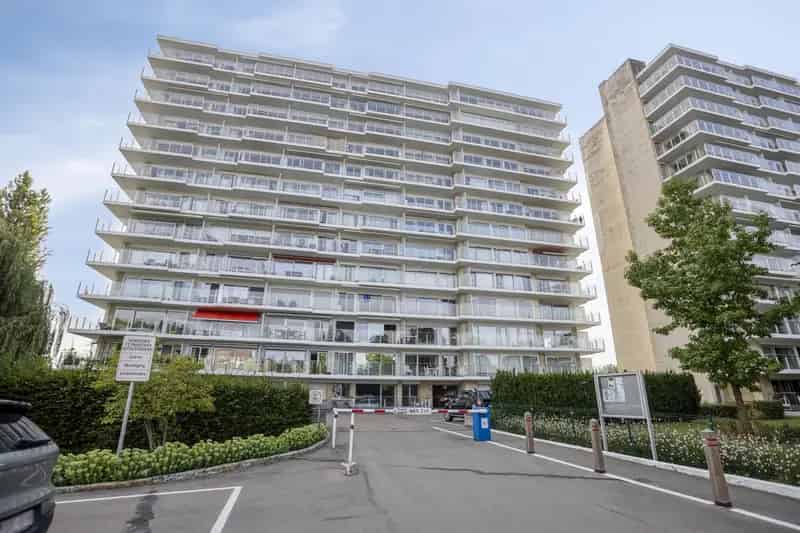 Gerenoveerd Appartement 65m² te Koop